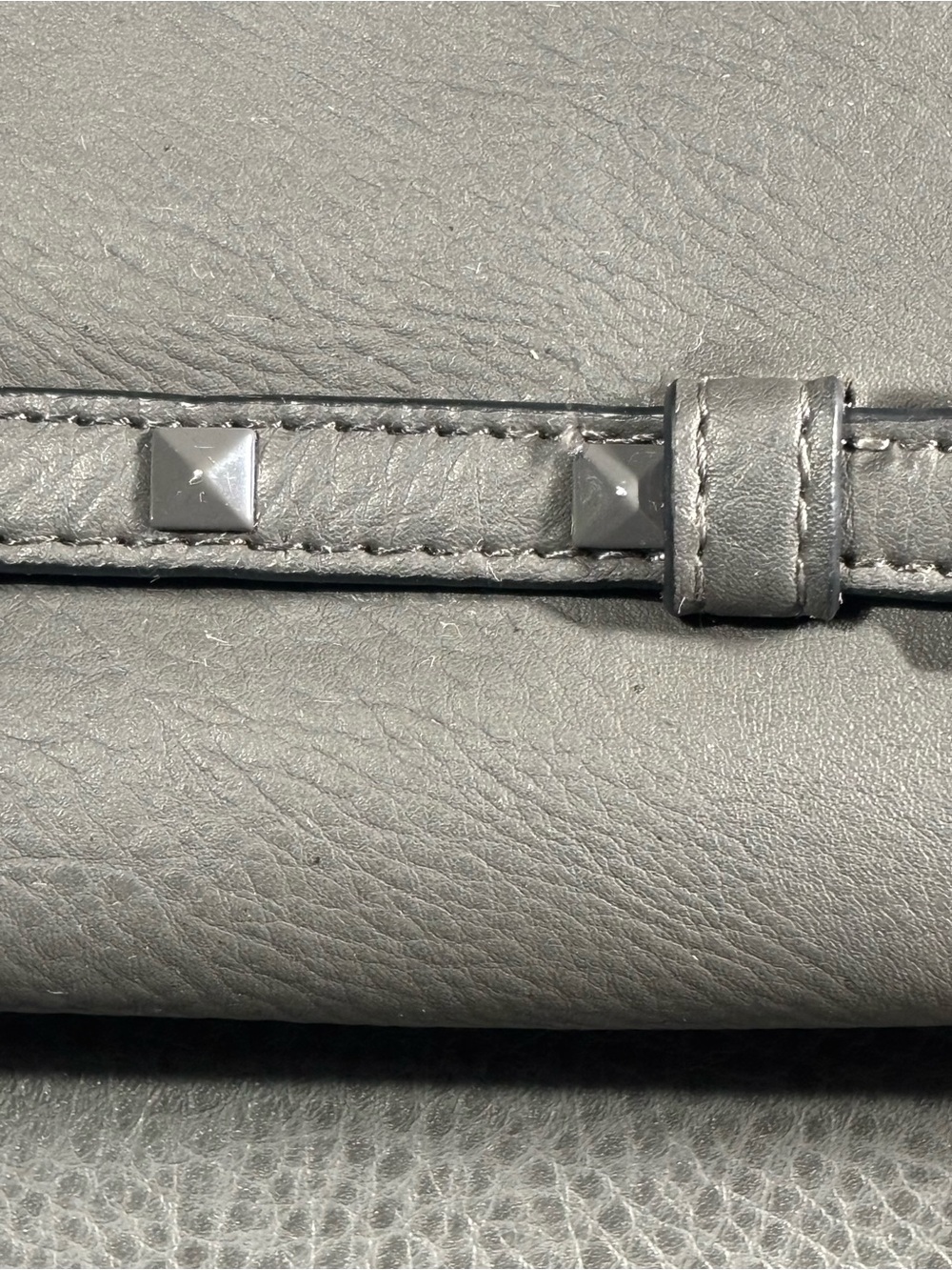 Neiman Marcus Grey Studded Crossbody Clutch Purse Chain Strap Envelope Bag - Picture 7 of 14